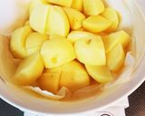 イモ餅はレンチンで準備♪作り方1写真