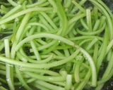 しゃきっと旨い❗芋づるの塩きんぴら作り方1写真