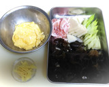 木耳と豚と卵の炒め物作り方1写真