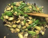茄子とひき肉とピーマンの甘辛炒め作り方8写真