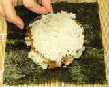 具材はきんぴらごぼう♪ おにぎらず作り方6写真
