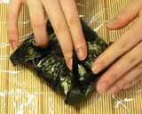 具材はきんぴらごぼう♪ おにぎらず作り方8写真