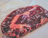 56℃ 極上肉を格上げ！牧草牛のステーキ作り方7写真