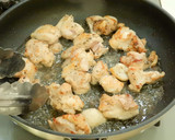 鶏もも肉と夏野菜の酢鶏風甘酢あん炒め！作り方4写真