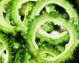 即席拉麺の具★ゴーヤー&とろけるチーズ作り方1写真