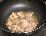 簡単☆鶏もも肉とアボカドの白だし炒め☆作り方6写真