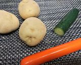 爽やかで美味！【レモンペパーポテサラ】作り方1写真