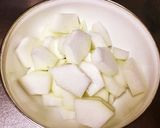冬瓜と鶏ひき肉のあんかけ煮物作り方1写真