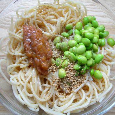 サラダパスタ　cp➕pico ローソンの新「振っておいしいパスタサラダ」｜ローソン公式サイト