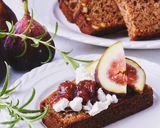無花果とローズマリーのケーキ作り方12写真