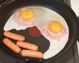 朝は簡単！ベーコンエッグとウインナー作り方3写真