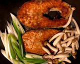 簡単♪鮭のムニエル（ちゃんちゃん焼き風）作り方3写真
