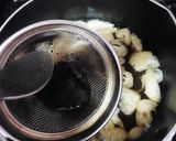 豆腐とわかめと油揚げの味噌汁作り方2写真