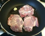 トンカツ用豚肉で、トマトソース煮込み☆作り方2写真