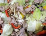 豚肉と舞茸キャベツパプリカのカレー炒め♪作り方2写真