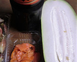 とうがんとスモークサーモンの麺つゆとろ煮作り方1写真