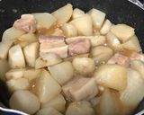 豚の角煮大根と里芋と共に作り方5写真