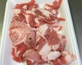 お弁当にも!豚コマの簡単焼き作り方1写真