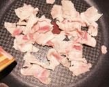 【簡単】豚バラ・いんげん・卵の白だし炒め作り方5写真