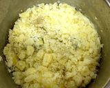 あみエビと枝豆とひじきのポテトコロッケ作り方1写真