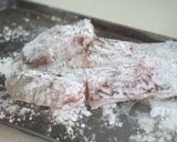 鯛のソテーの春菊あんと白みそソース添え作り方1写真