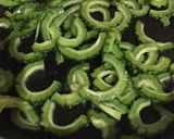 ゴーヤのニンニクオイル炒め作り方4写真
