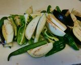 夏野菜のココナッツオイル炒め！【田舎風】作り方1写真