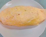 炊飯器で作ったチキンライスで オムライス作り方4写真