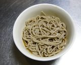 75円の激安、時短５分の簡単カレーそば作り方4写真