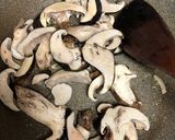 大人のきのこ クロカワのクリームパスタ作り方2写真