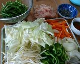 野菜たっぷり塩焼うどん作り方1写真