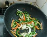 野菜たっぷり塩焼うどん作り方2写真