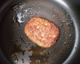 マルシンハンバーグ目玉焼きのせ☆作り方1写真