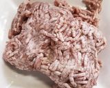 チーズとバジル香るズッキーニの花の肉詰め作り方2写真
