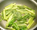 簡単！小松菜のゴマ味噌炒め作り方3写真