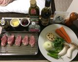 沖縄県産黒豚のソテー ベリーソース作り方1写真
