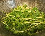 うま〜♪ 豆苗のにんにく炒め作り方2写真