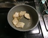 沖縄県産黒豚のソテー ベリーソース作り方7写真
