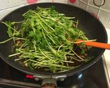 うま〜♪ 豆苗のにんにく炒め作り方7写真