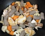 筑前煮（すき焼きどんぶりのたれ）作り方3写真