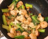 えびと青梗菜の中華風ピーナッツ炒め作り方6写真
