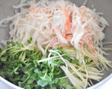 大根とカニかまのごまサラダ【作り置き】作り方1写真