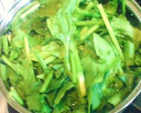 緑の副菜♡ほうれん草の胡麻和え作り方1写真