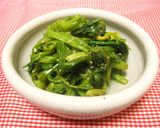 緑の副菜♡ほうれん草の胡麻和え作り方3写真