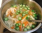 ごま香る生姜を効かせた中華風スープ作り方7写真