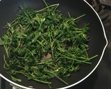 パセリの塩炒め作り方1写真
