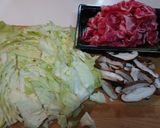 豚肉とキャベツと椎茸の胡麻醤油蒸し焼き作り方1写真