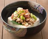 赤オクラと納豆のカラフル冷ややっこ作り方3写真