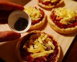 お手軽☆イングリッシュマフィンdeピザ作り方32写真