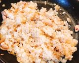 鶏肉ときのこのホワイトソースオムライス作り方3写真